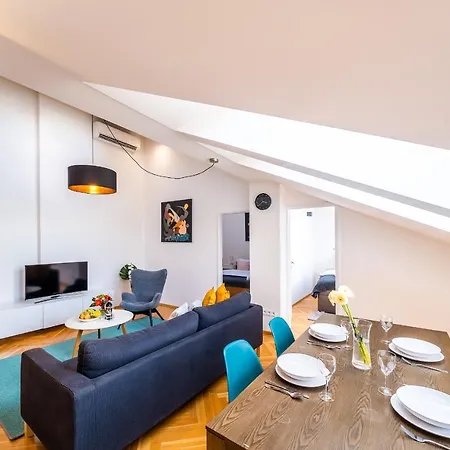 Daire Luxurious Woodrow Wilson In Centre Prag