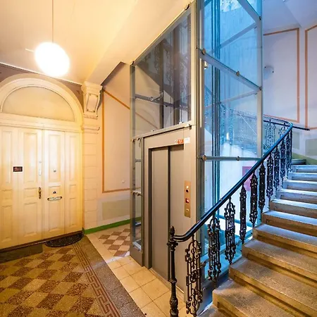 Apartman Luxurious Woodrow Wilson In Centre Prága